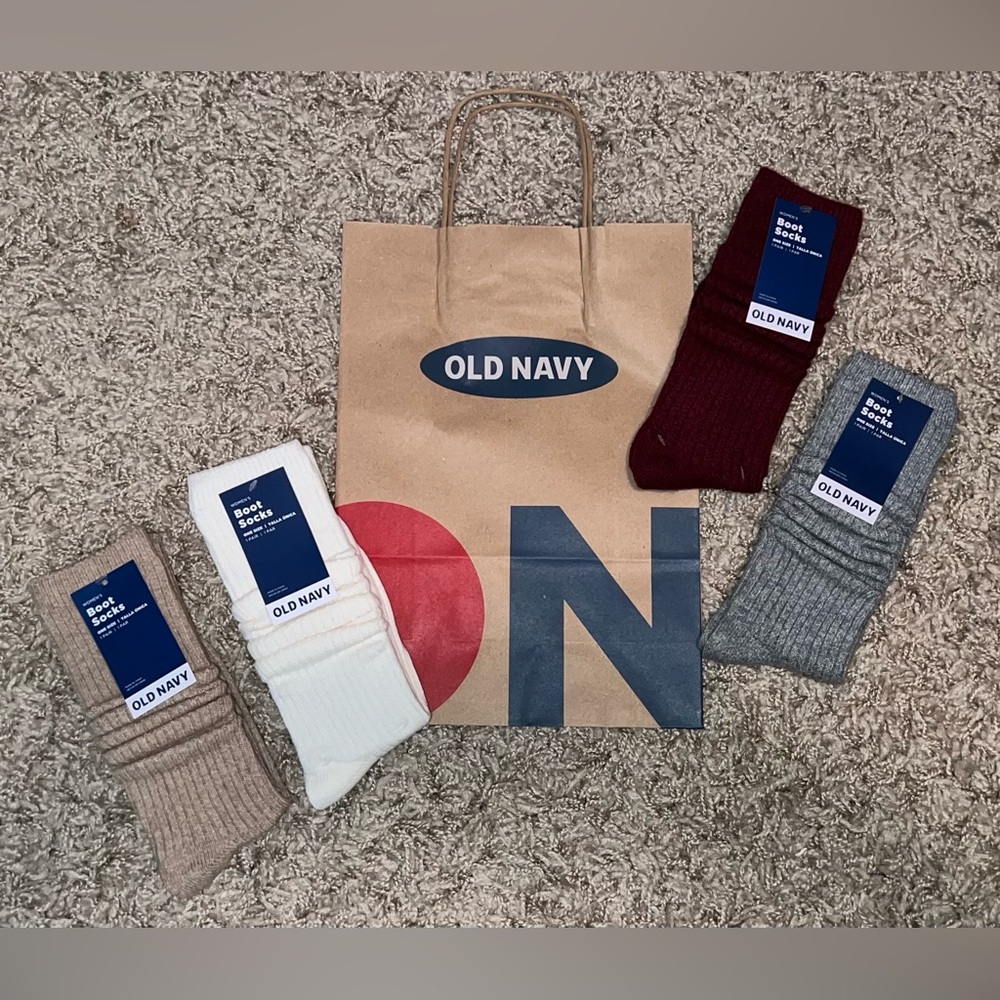 BRAND NEW!! (4) Pair Old Navy Boot Socks
